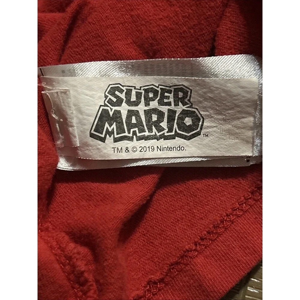 Old Navy Super Mario Red Short Sleeve Graphic Shirt Boys Size 6/7